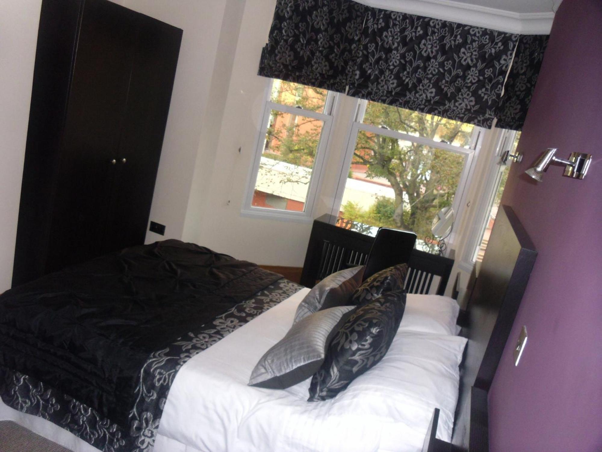The Arc - Boutique B&B هاروغايت الغرفة الصورة
